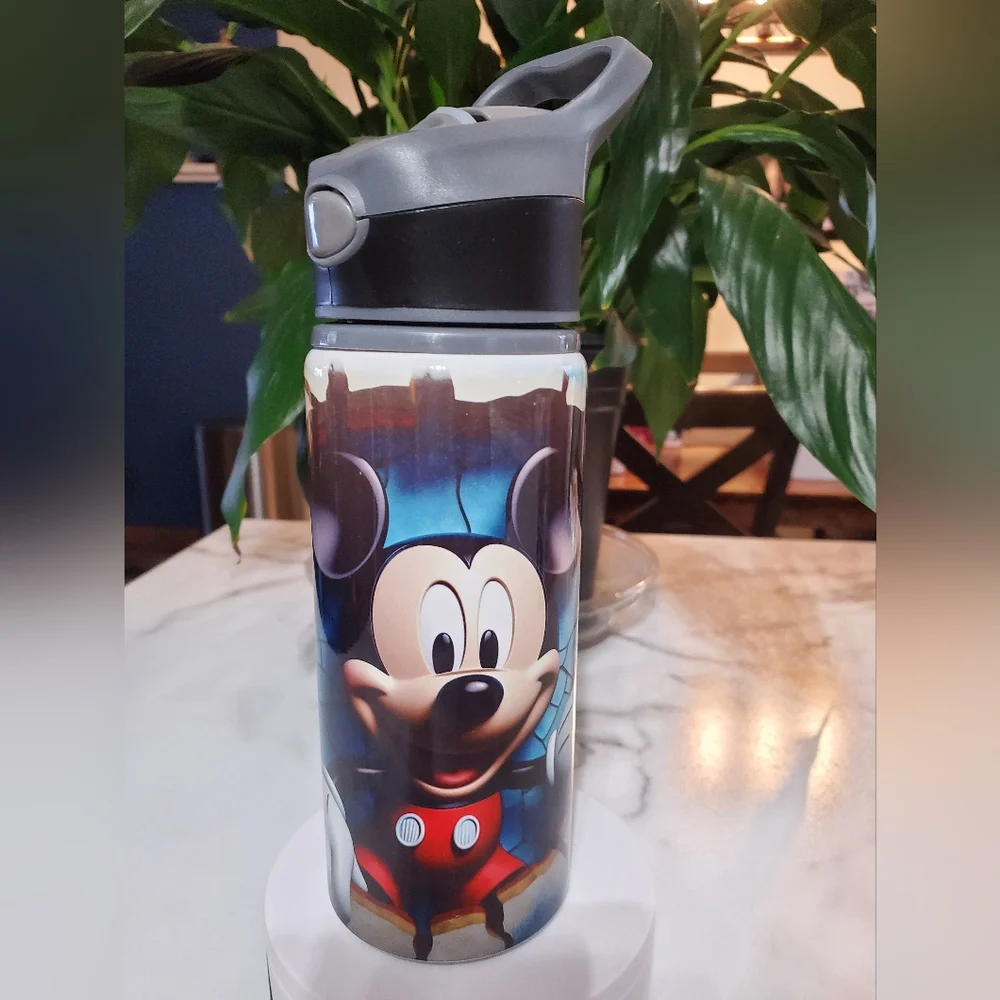 Mickey Mouse 20 oz Sport Water Bottle 🎉sale